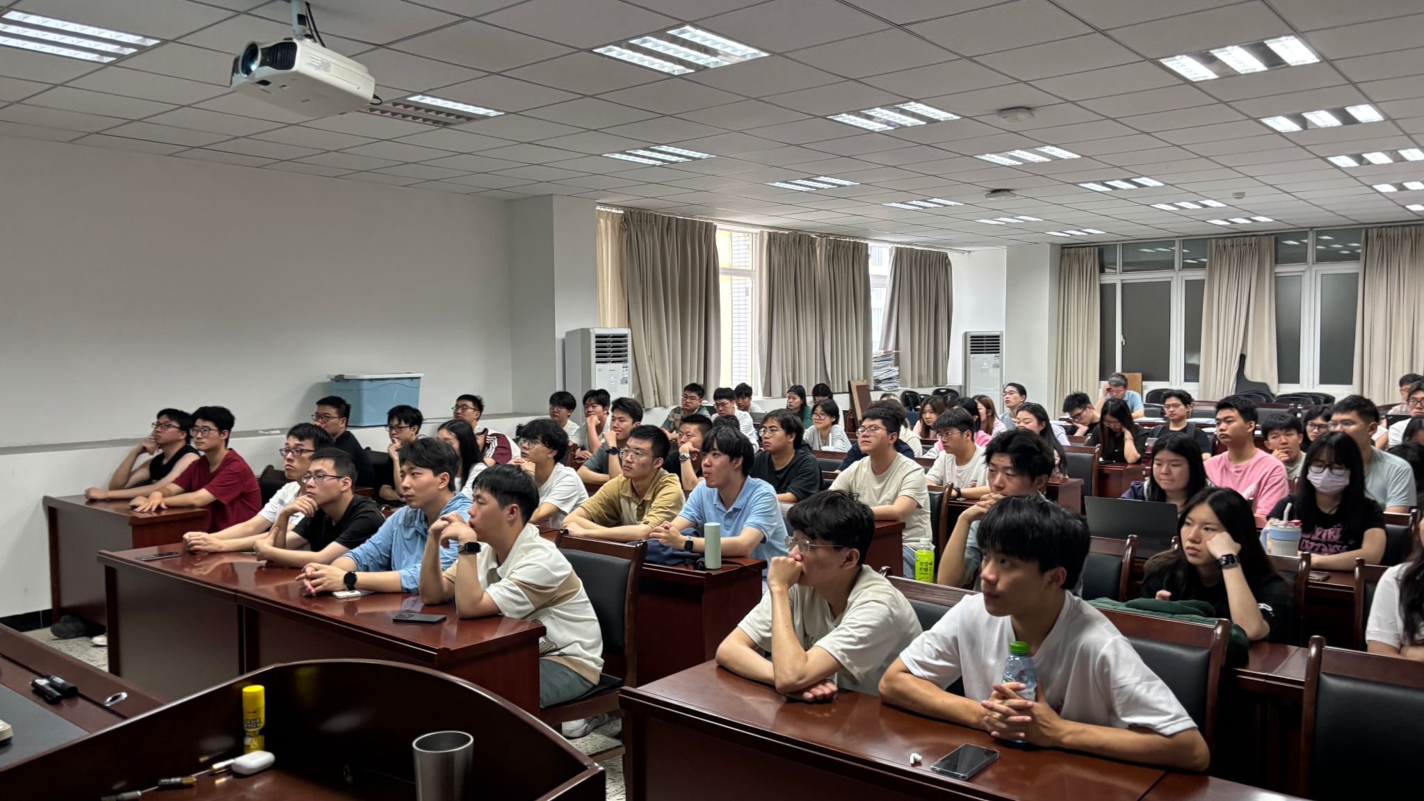 英国威廉集团官网