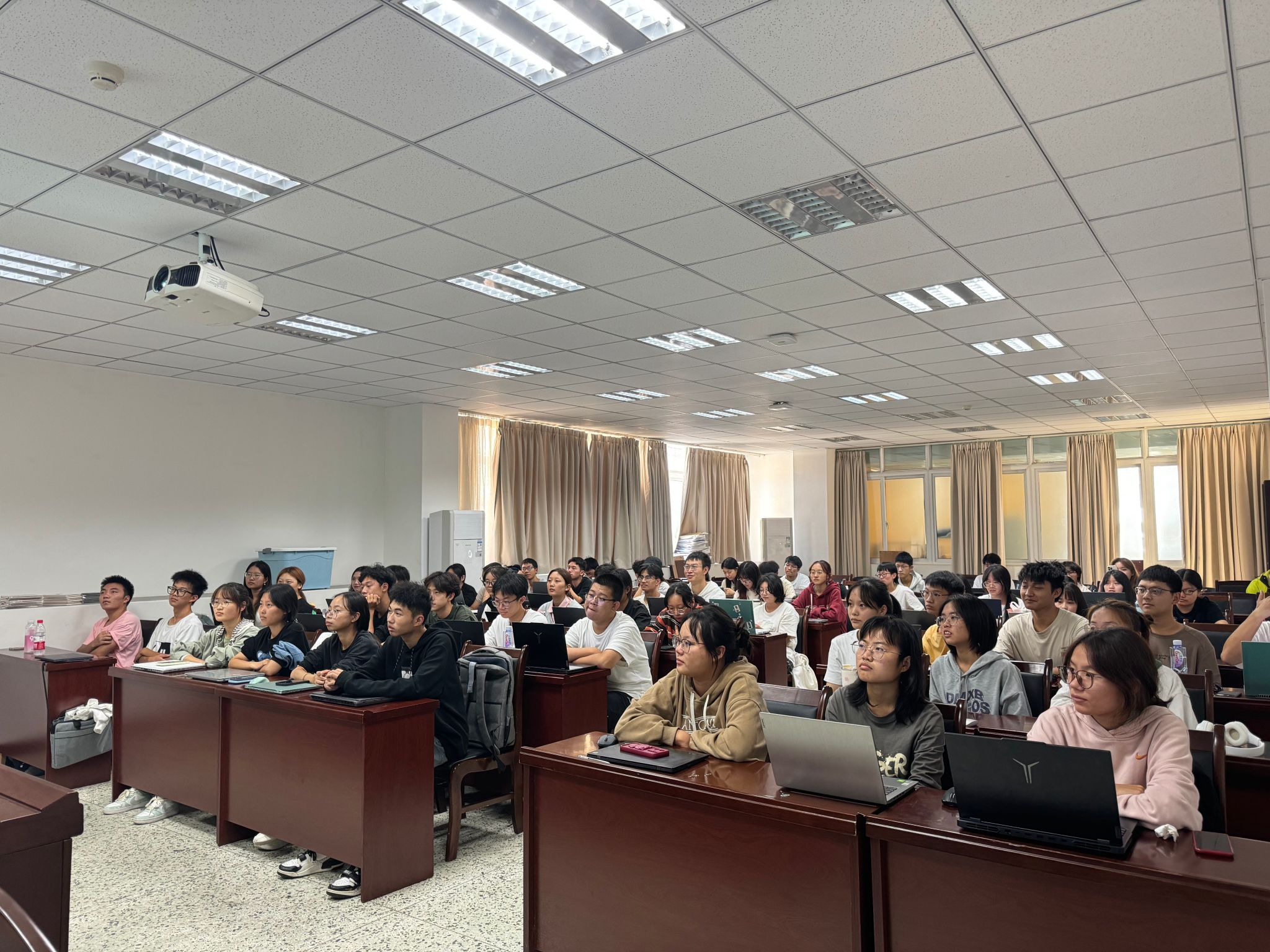 英国威廉集团官网