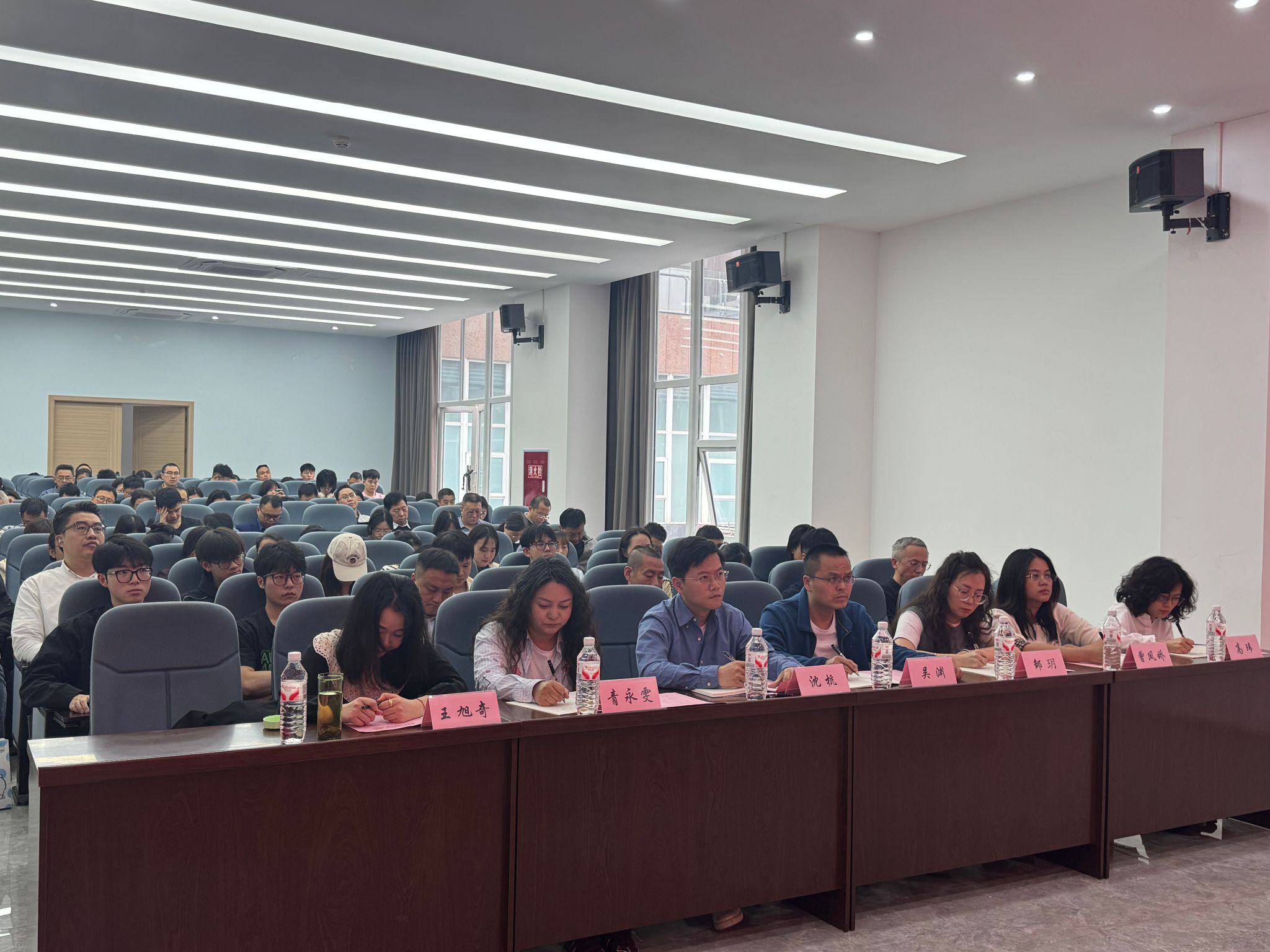 英国威廉集团官网